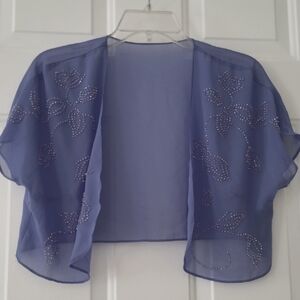Woman Short Sleeve Scrug Jacket